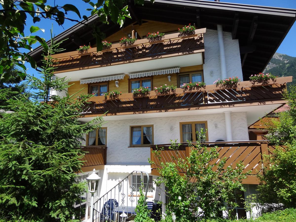 Ferienhotel Sonnenheim Όμπερσντορφ Εξωτερικό φωτογραφία
